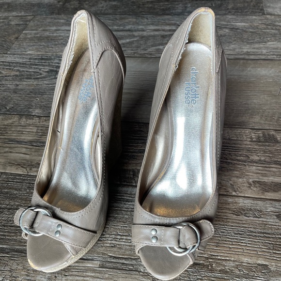 Opened toed wedges w/ woven heel - Picture 2 of 4